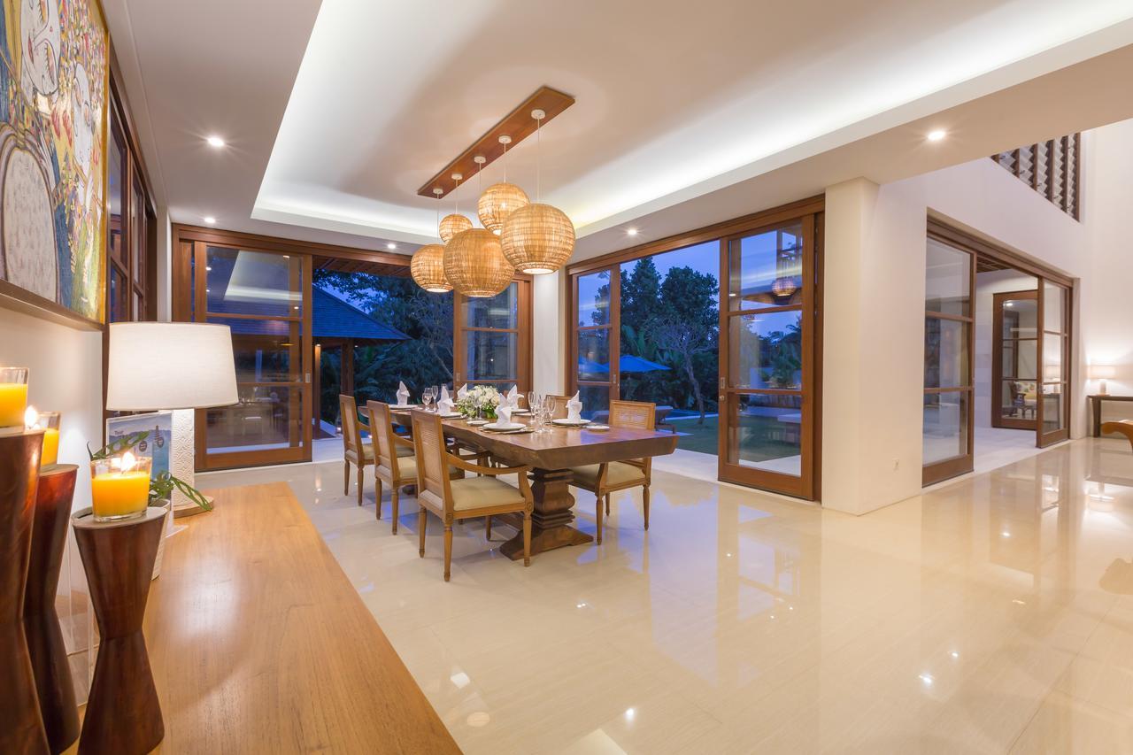 Villa Rusa Biru - Modern Villa With Private Pool And Cook In The Heart Of Berawa Canggu  Luaran gambar