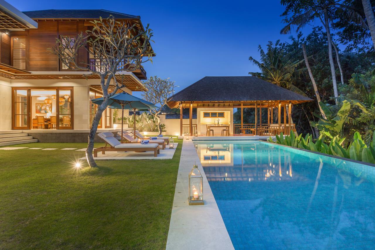 Villa Rusa Biru - Modern Villa With Private Pool And Cook In The Heart Of Berawa Canggu  Luaran gambar