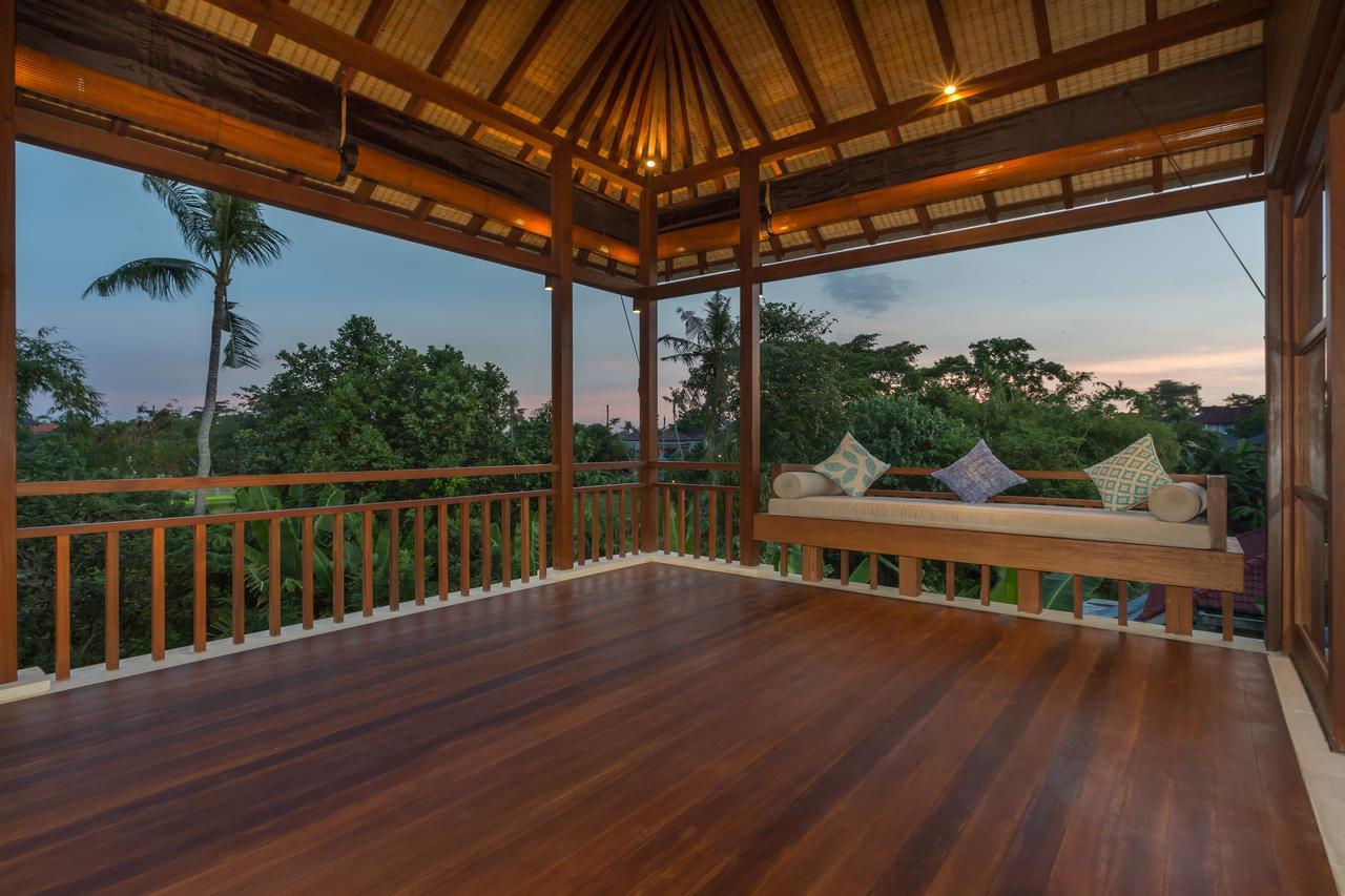 Villa Rusa Biru - Modern Villa With Private Pool And Cook In The Heart Of Berawa Canggu  Luaran gambar