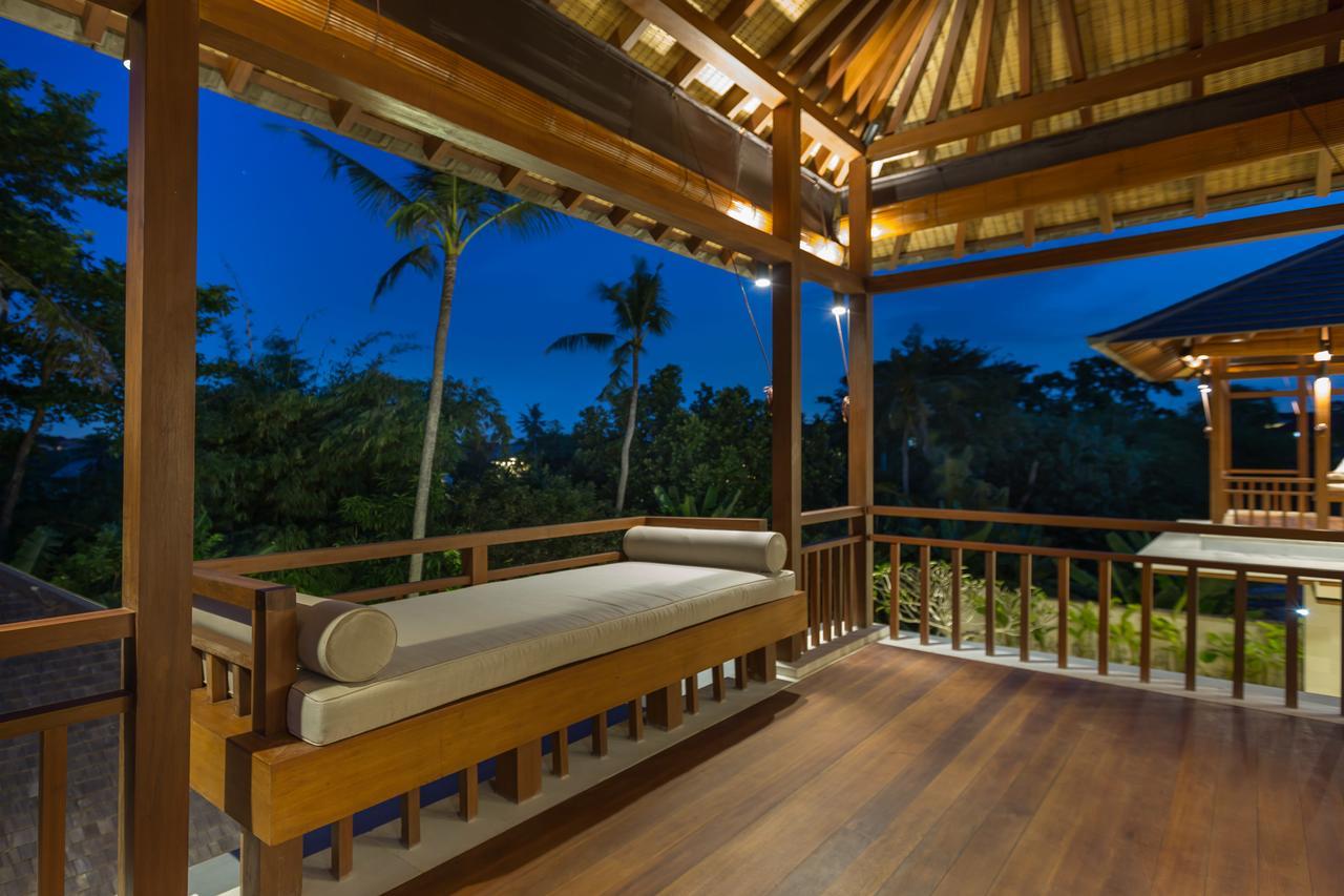 Villa Rusa Biru - Modern Villa With Private Pool And Cook In The Heart Of Berawa Canggu  Luaran gambar